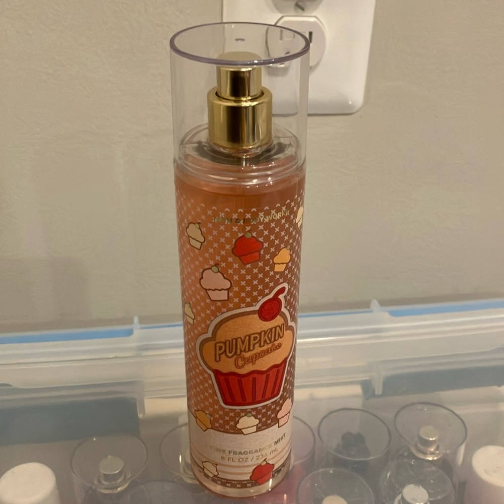 Pumpkin Cupcake Mist by Bath & Body Works